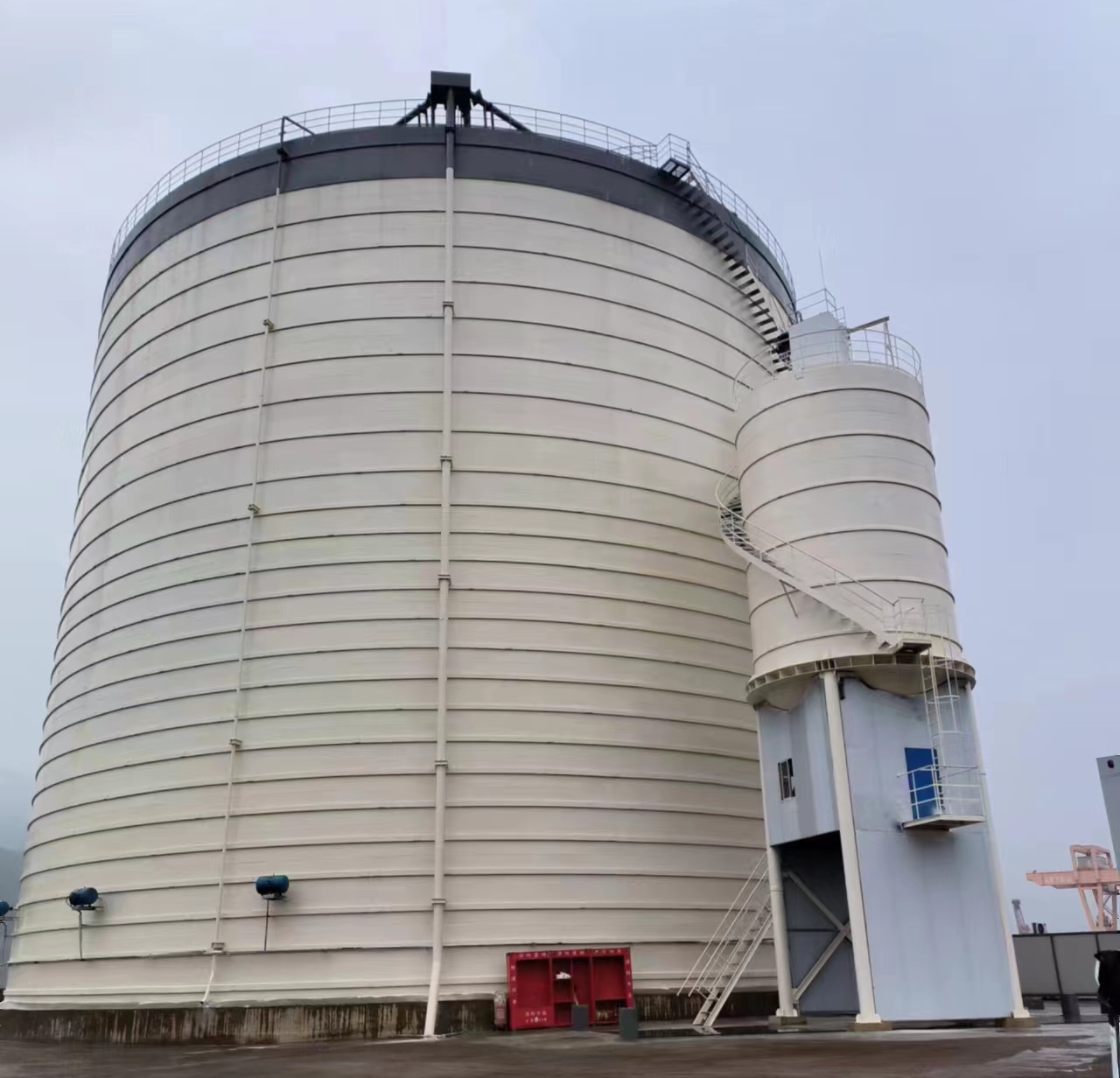 万源10万吨水泥钢板库